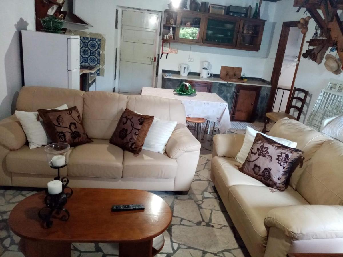 فيلا Adega Dos Virgilios مادالينا المظهر الخارجي الصورة